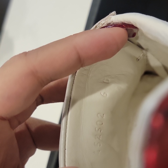 Authentic Gucci star sneaker shoes - Picture 11 of 14